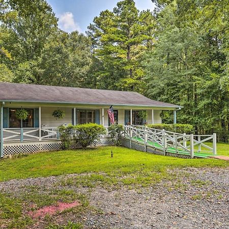 Quiet Home With Fire Pit - 1 Mi To Downtown Acworth! Exterior photo